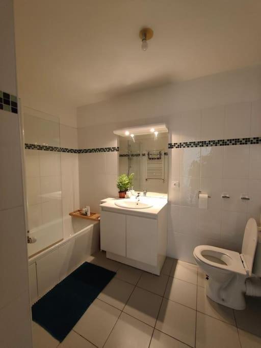 Apartment Bright & Calm Sea-view Antibes